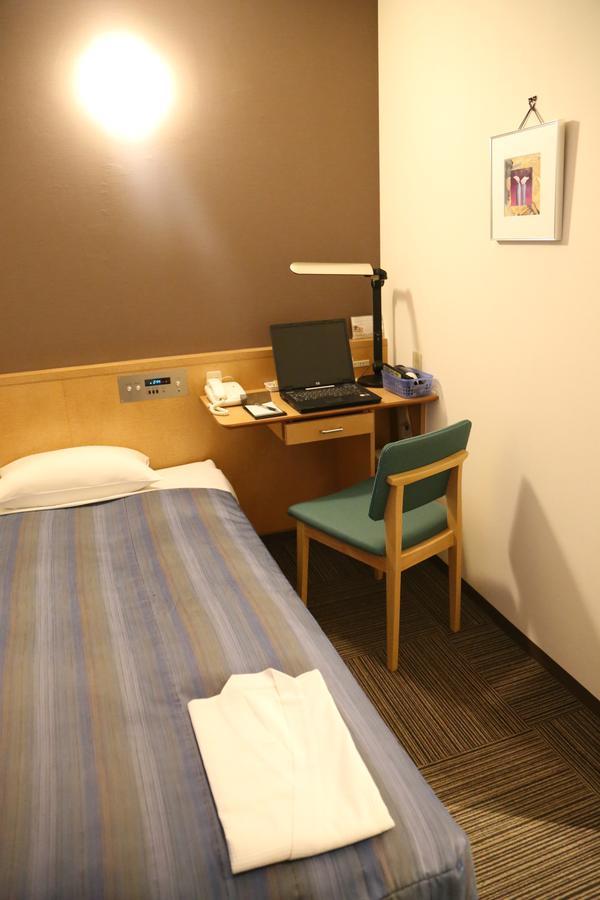 Hotel Plaza Arakawaoki สึชิอุระ ภายนอก รูปภาพ